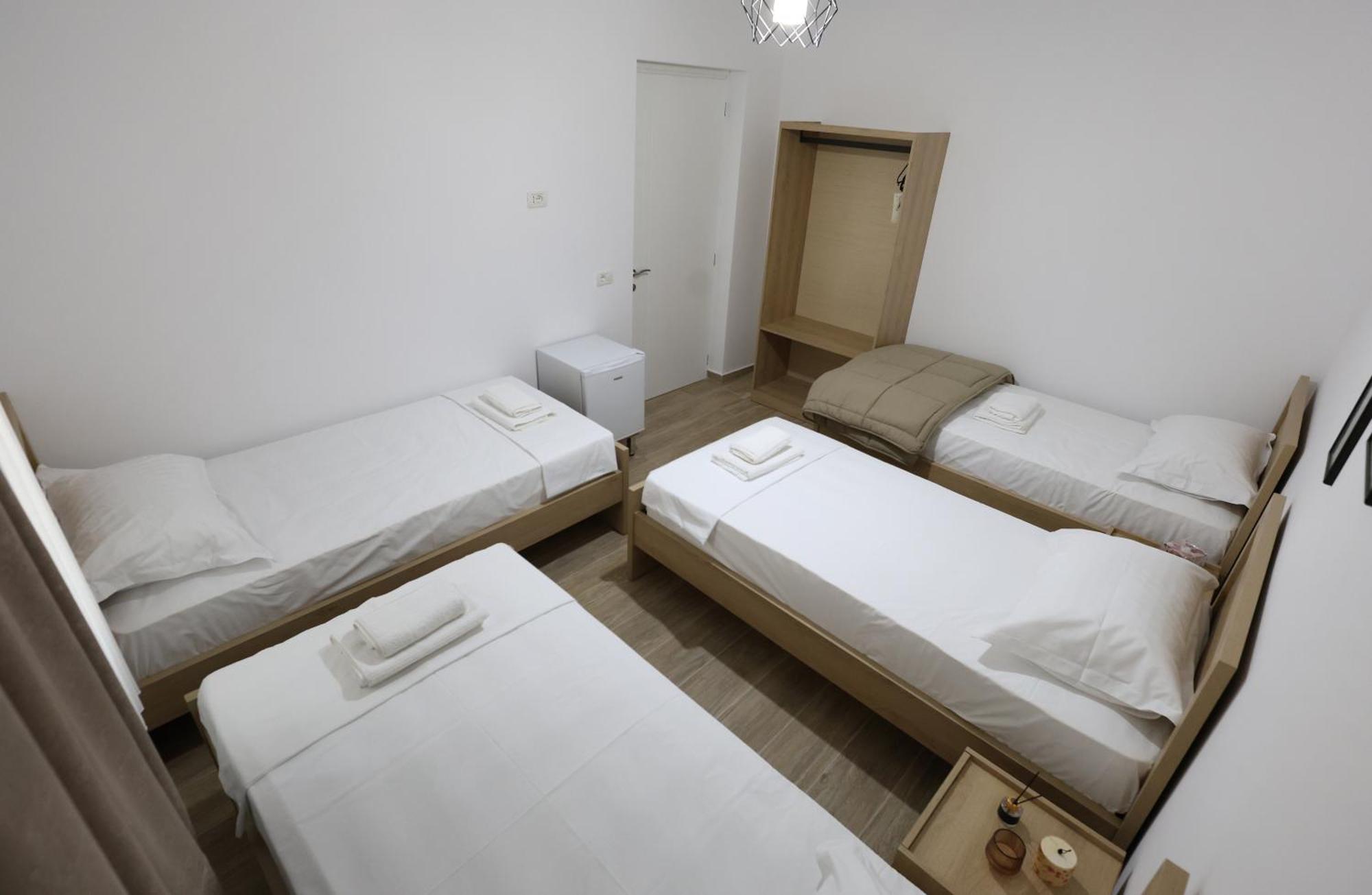 Hotel Vila Vreko B&B Berat Exteriör bild