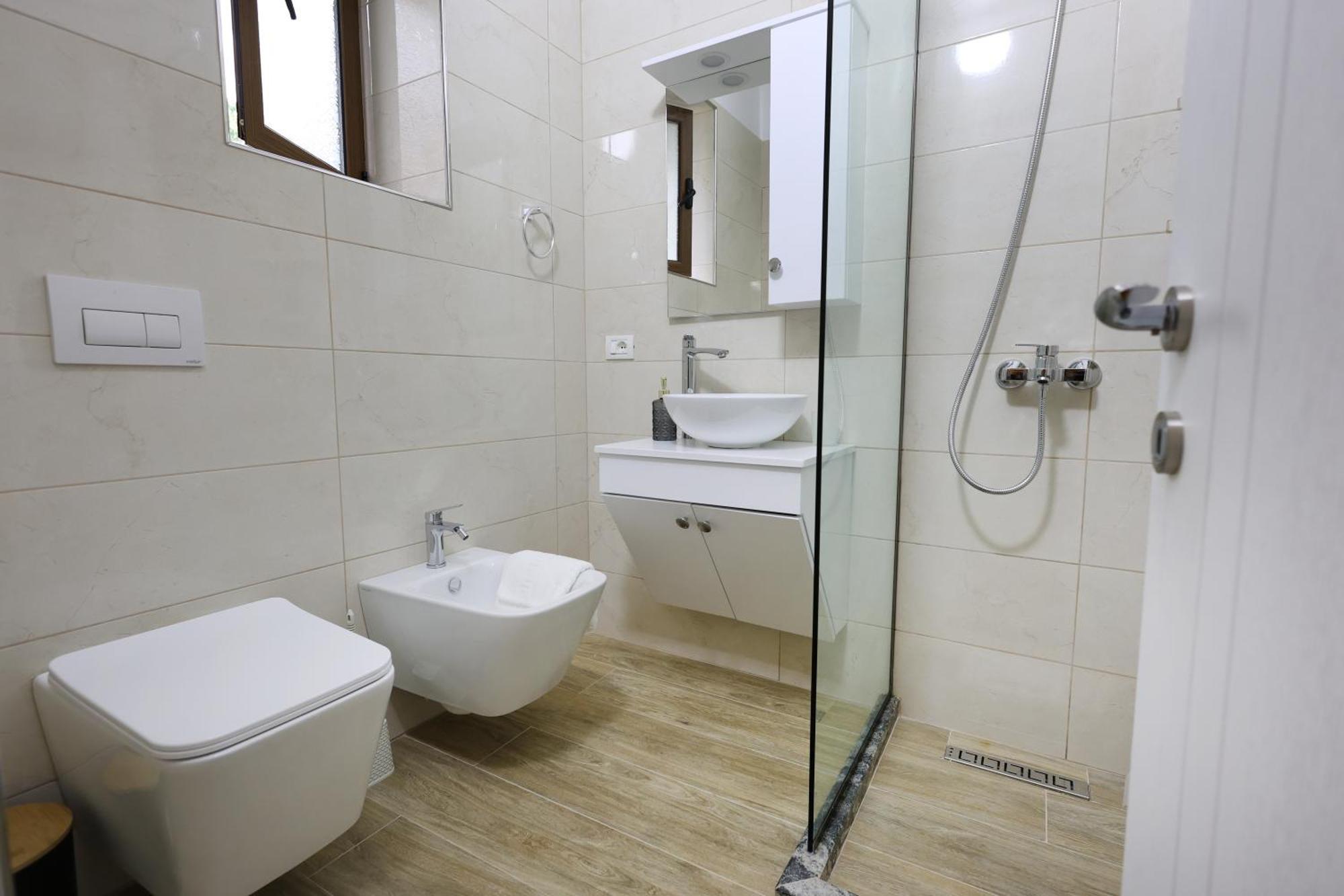 Hotel Vila Vreko B&B Berat Exteriör bild
